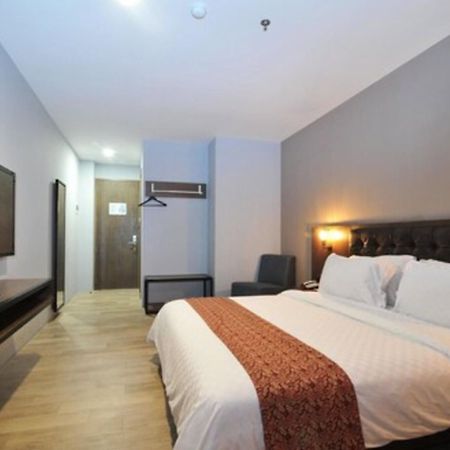 Grand Kangen Hotel Urip Sumoharjo Yogyakarta Kültér fotó