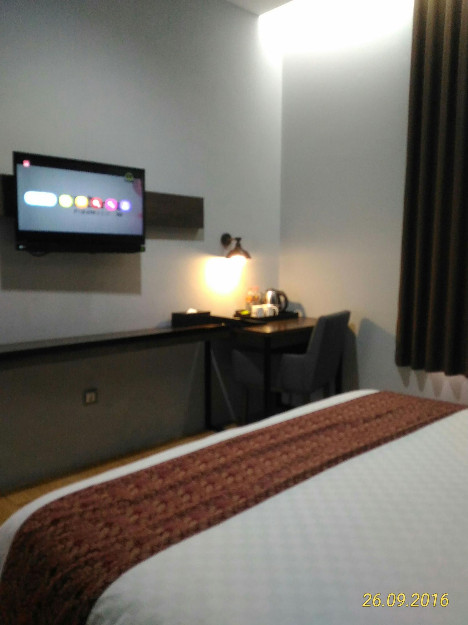 Grand Kangen Hotel Urip Sumoharjo Yogyakarta Kültér fotó